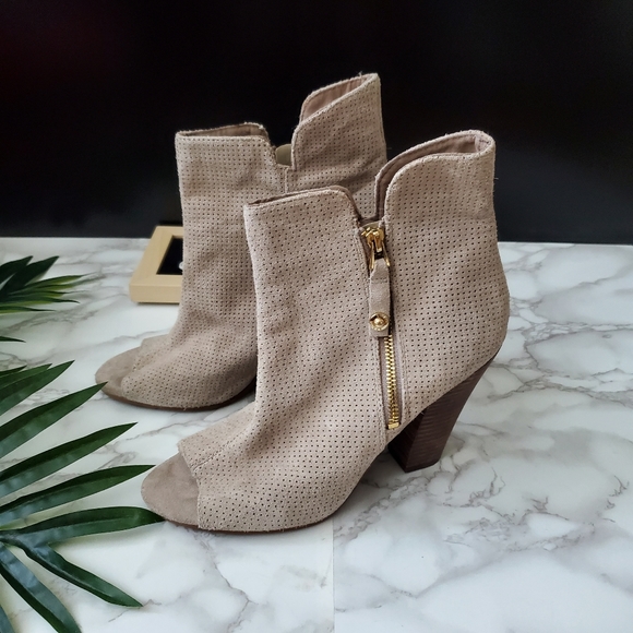 Guess Peep Toe Booties - Picture 4 of 8